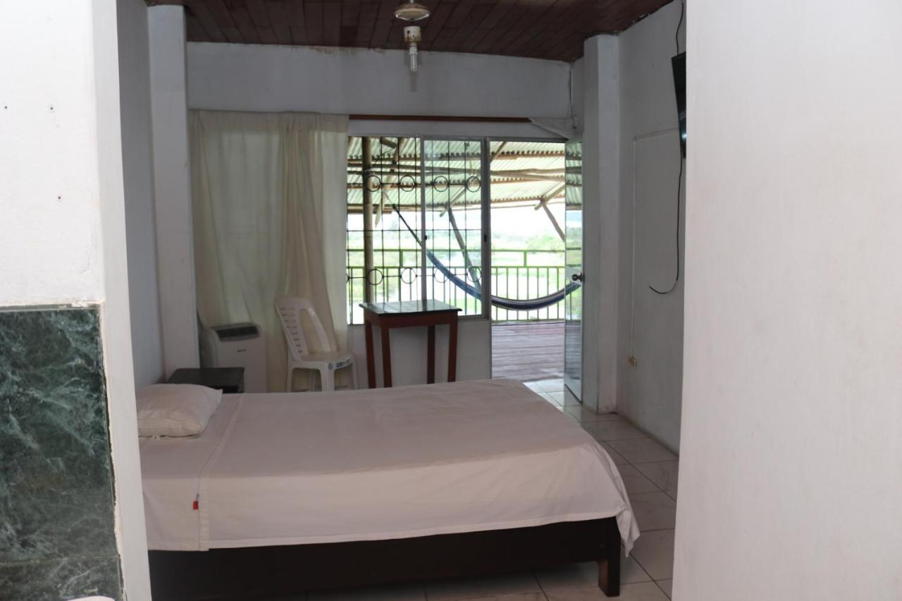 Amazon Breeze Hotel Iquitos Ngoại thất bức ảnh