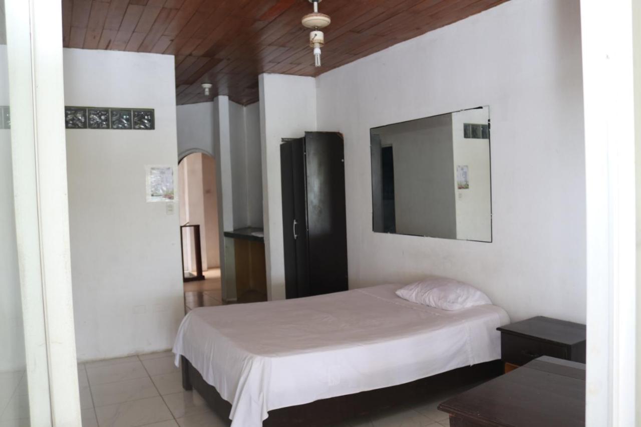 Amazon Breeze Hotel Iquitos Ngoại thất bức ảnh